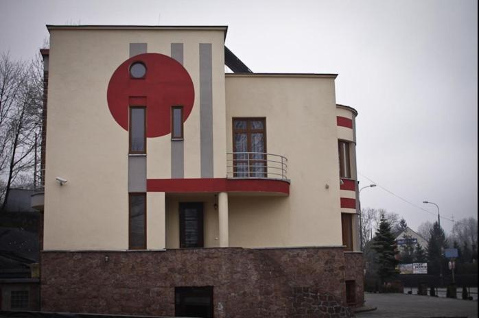 Pensjonat Willa Sorrento Krzeszowice Экстерьер фото