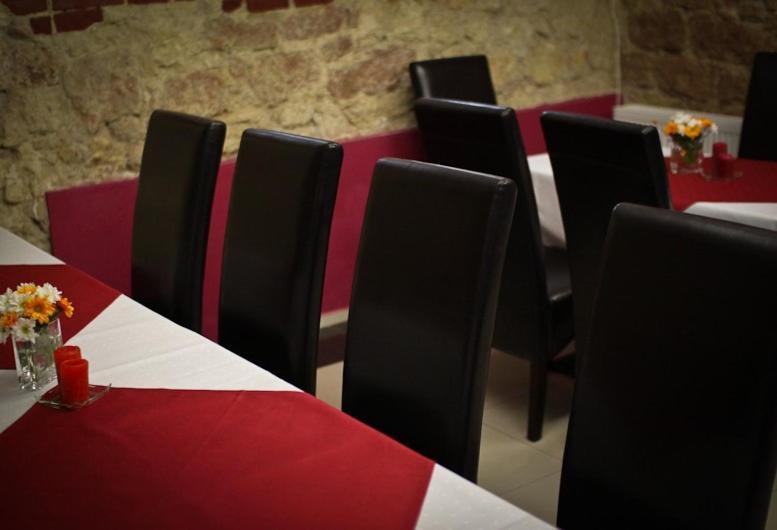 Pensjonat Willa Sorrento Krzeszowice Экстерьер фото