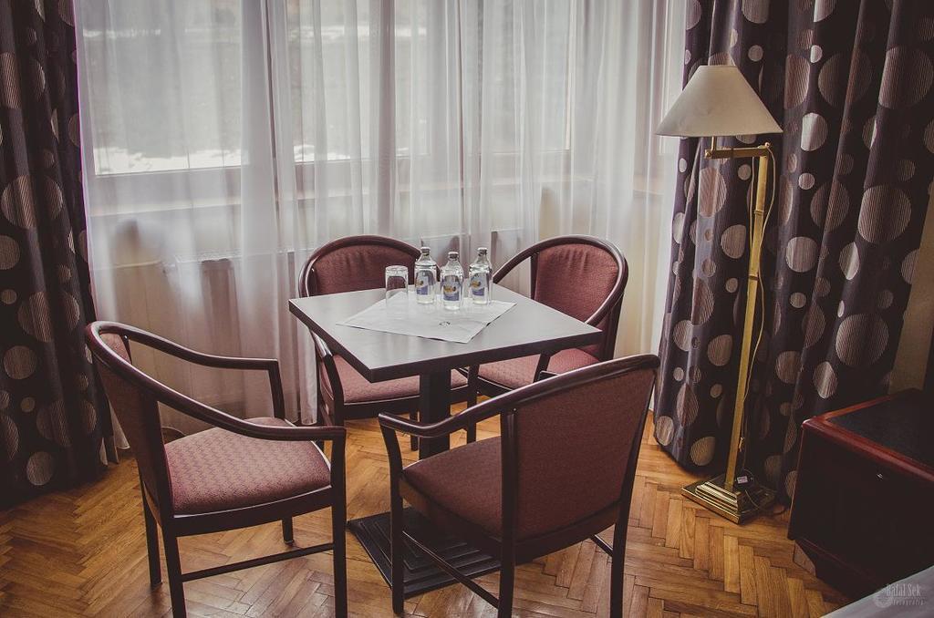 Pensjonat Willa Sorrento Krzeszowice Экстерьер фото